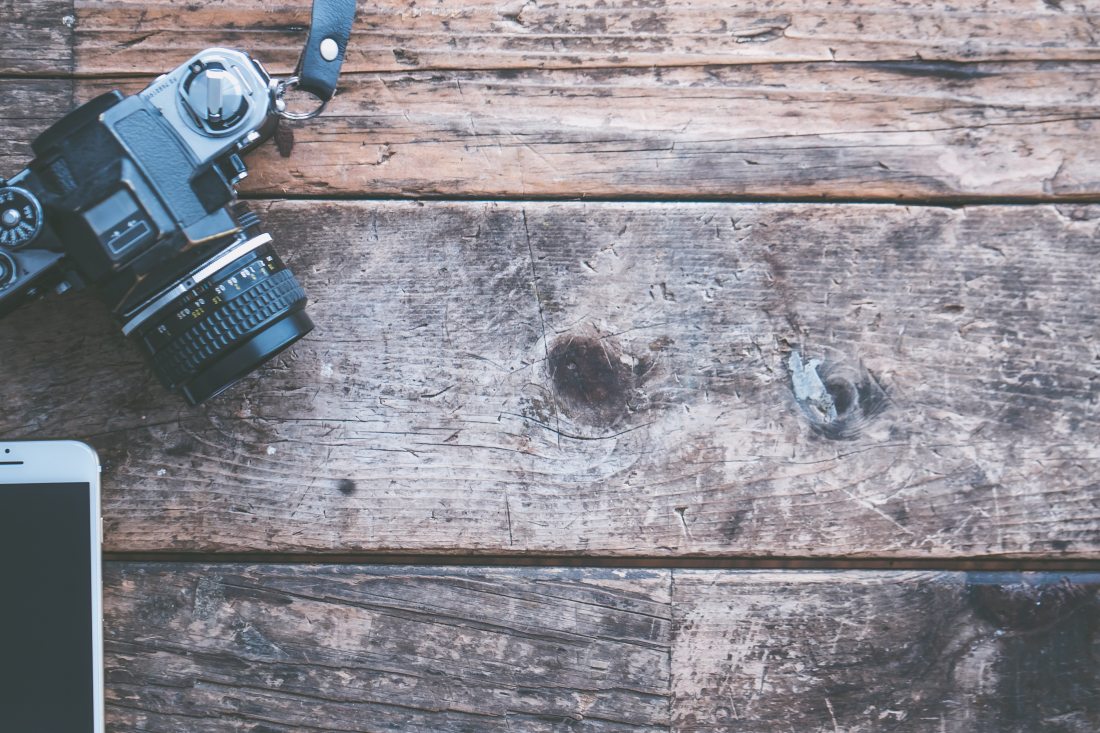 apple-device-camera-camera-lens-593325